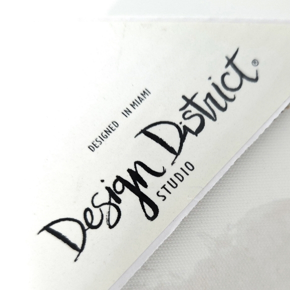 NWT Chanel Design District Handbag Makeup Luxury Fashion Canvas Wall Art- 11x14 - Picture 5 of 5